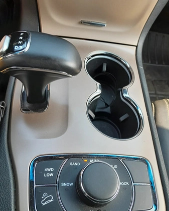 Jeep Grand Cherokee cena 95000 przebieg: 80650, rok produkcji 2015 z Zambrów małe 137